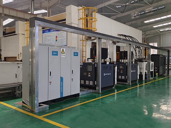 板壓機(jī)模溫機(jī)