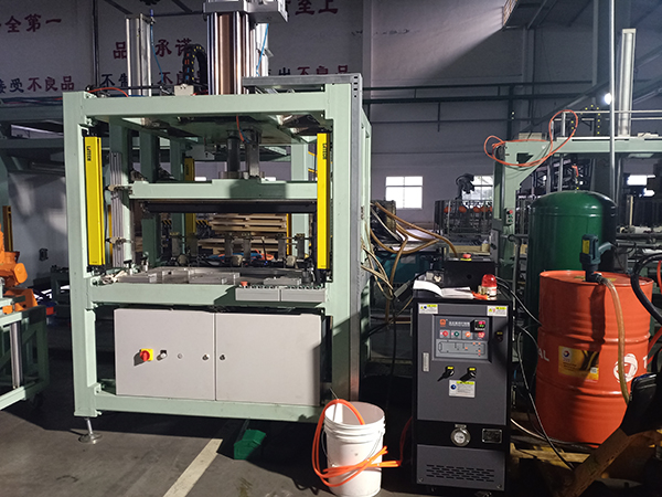 雙貼熱壓機(jī)模溫機(jī) 雙貼熱壓機(jī)模溫機(jī)